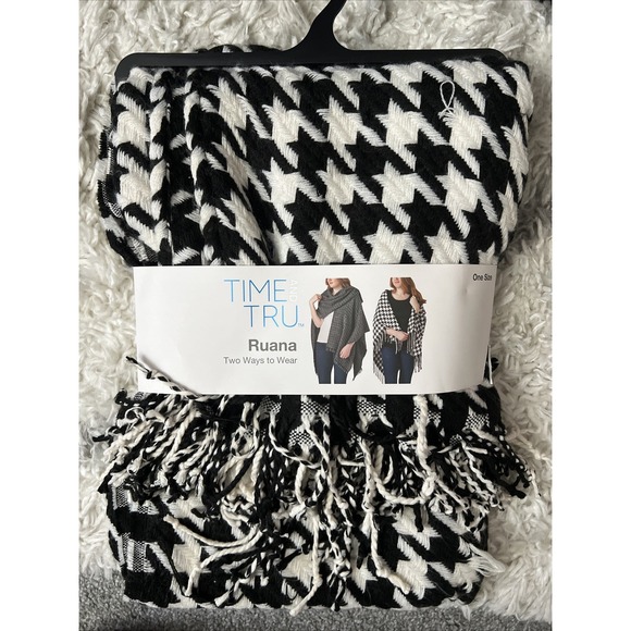 Time and Tru Accessories - Time Tru women scarf